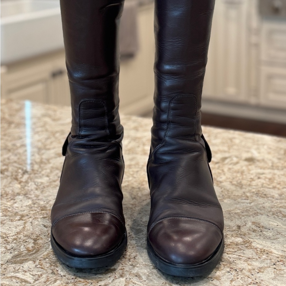Sleek Black Over the Knee Boots